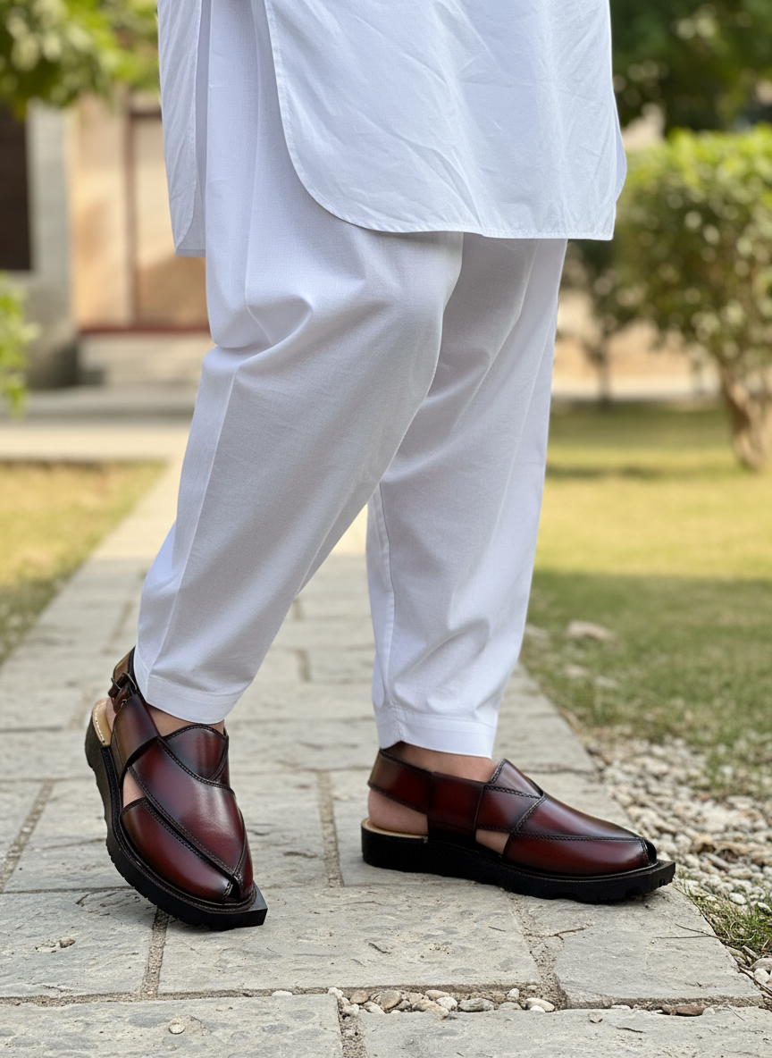 Narozi Hand Made Chappal ( Black/Maroon)